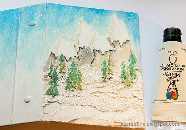 Layers of ink - Snowy Mountains December Daily Tutorial by Anna-Karin Evaldsson. Splatter white paint.