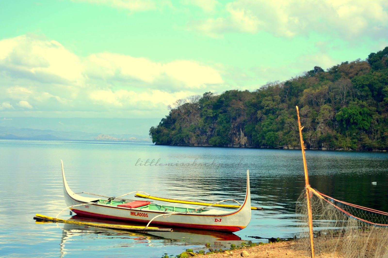 Little Miss Backpacker: A Day at the Lake : Lumampao