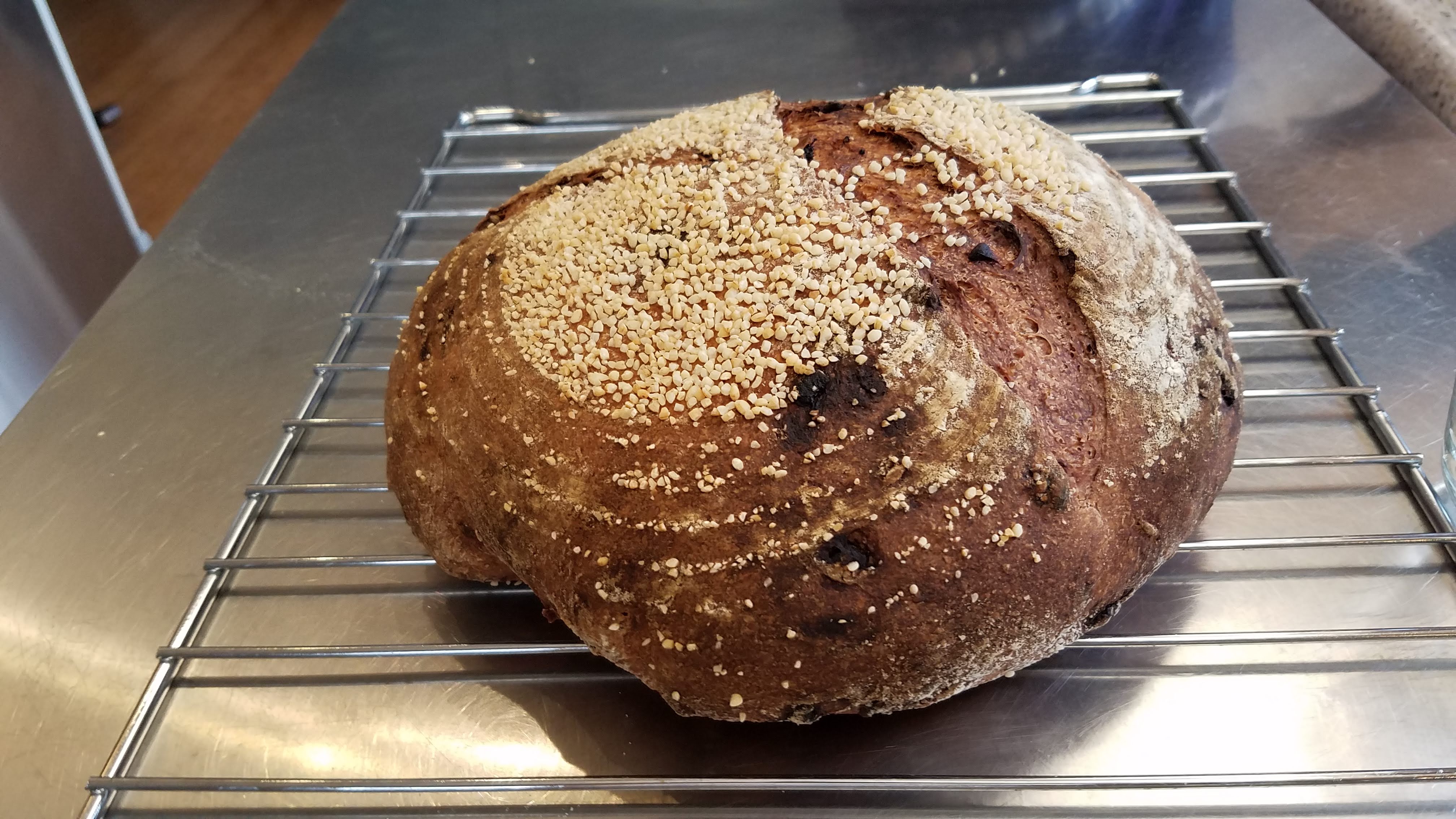 Eximius from the beginning Date and Fennel Whole Wheat Bread