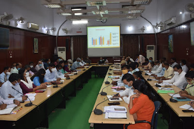 Government: प्रगति की साप्ताहिक समीक्षा, DM Gaya, AnjNewsMedia