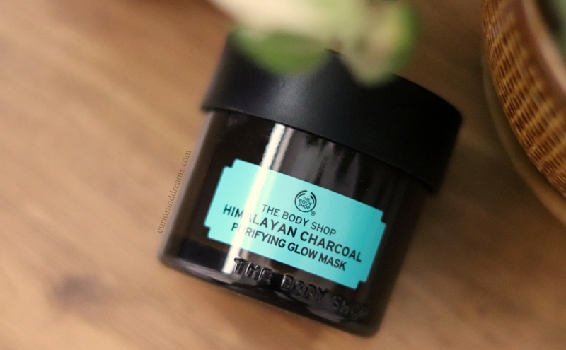 The Body Shop Himalayan Charcoal Purifying Glow Mask review