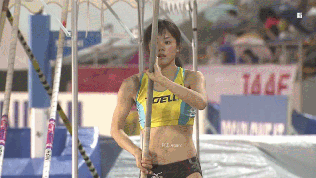 스시국의 여자 장대높이선수 | 인스티즈