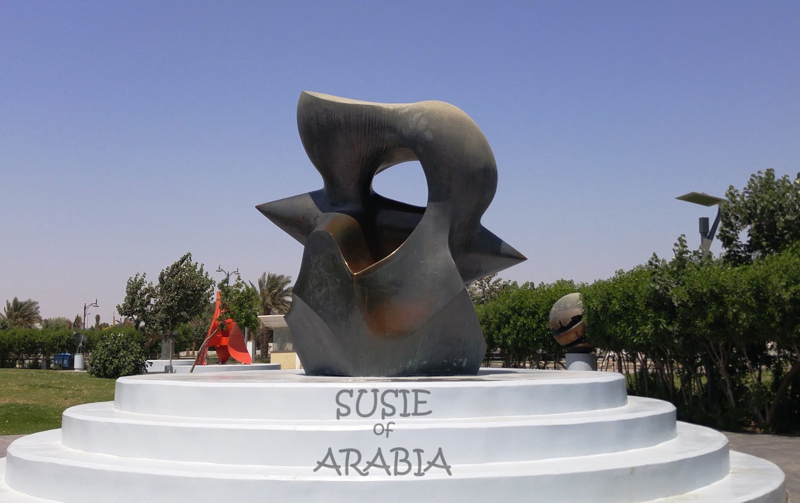 Jeddah Daily Photo Jeddah Sculptures Modern Art