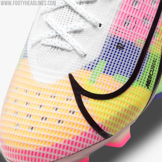 nike mercurial superfly weight