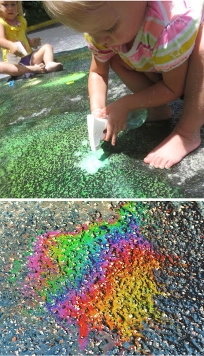Make colorful rainbows all over the pavement using this easy chalk-filled balloon recipe for play. #chalkart #chalkpaint #chalkfilledballoons #chalkballoonsforkids #sidewalkpaintrecipe #growingajeweledrose #activitiesforkids Make colorful rainbows all over the pavement using this easy chalk-filled balloon recipe for play. #chalkart #chalkpaint #chalkfilledballoons #chalkballoonsforkids #sidewalkpaintrecipe #growingajeweledrose #activitiesforkids