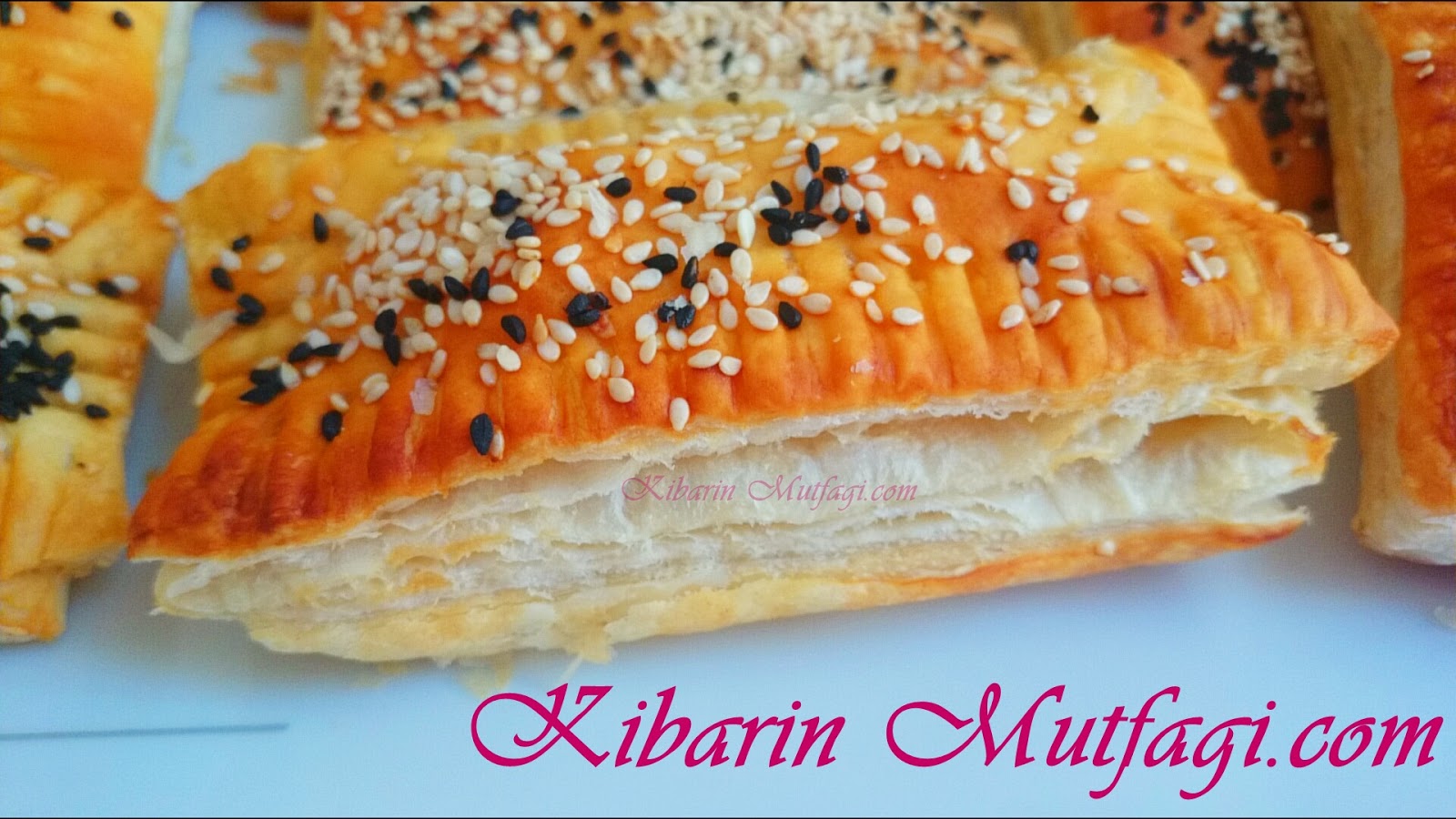 Simit tadında kat kat çıtır çıtır börek tarifi Kibarin Mutfagi