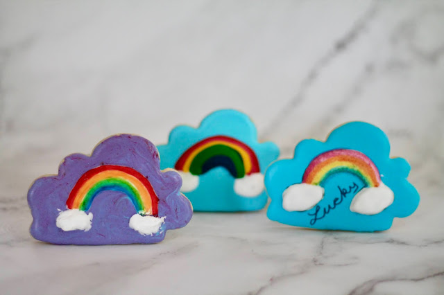 Rainbow cookies- watercolor cookies @www.thecookiecouture.com