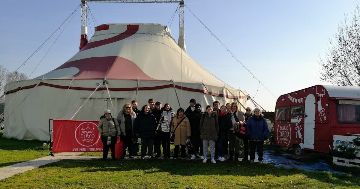 Jugglingtherapy Only at the circus!