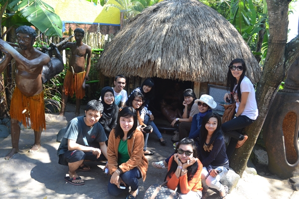 Rumah Hantu Jatim Park - Lock Down y