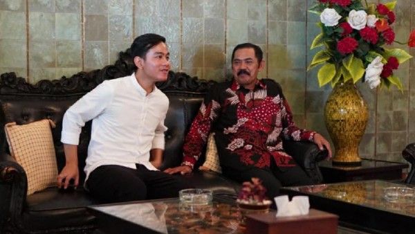 Gibran Ngaku Dapat Teguran, FX Rudy Membantah Gibran Ngaku Dapat Teguran, FX Rudy Membantah