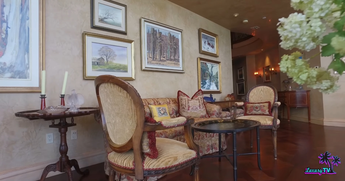 34 Photos vs. 6051 N Ocean Dr PH 5, Hollywood, FL Interior Design Luxury Penthouse Tour