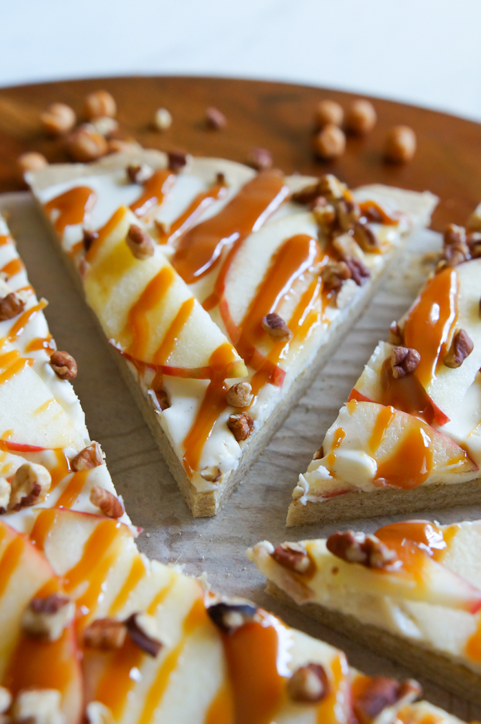 Honeycrisp Caramel Apple Pizza Bake at 350°