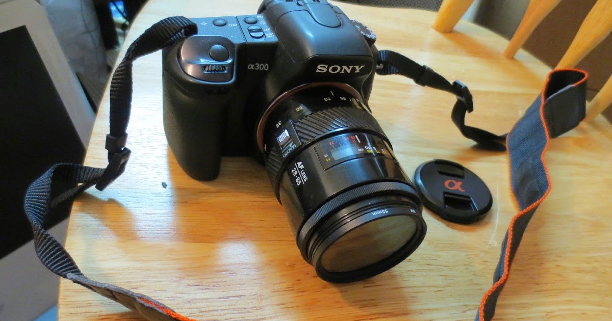Sony α (alpha) DSLRA300 10.2 MP Digital SLR Camera Minolta 2885
