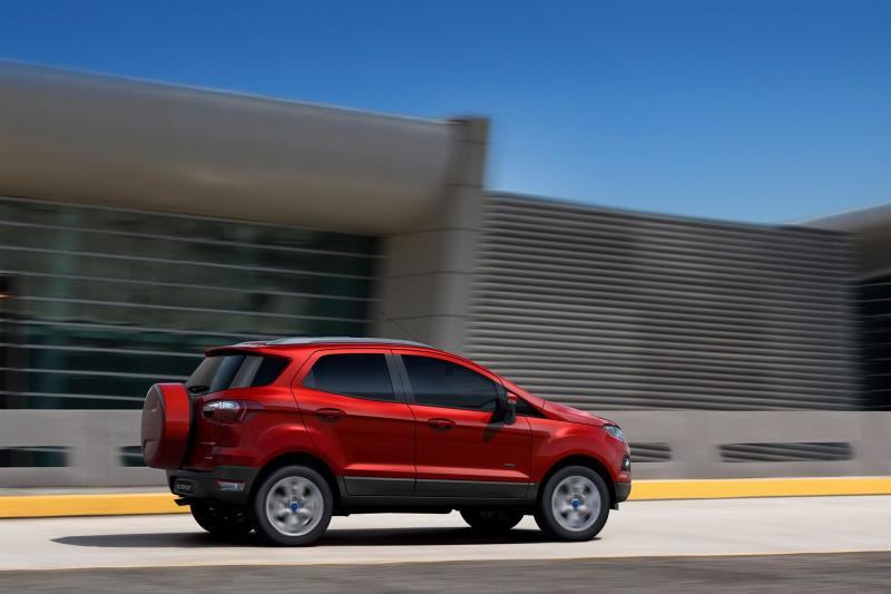 Ford EcoSport 7 Passenger carforuz