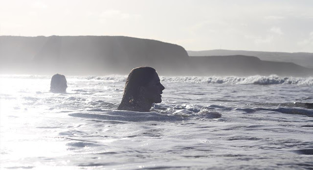 Cold water wild swimming health benefits sea river lake ice