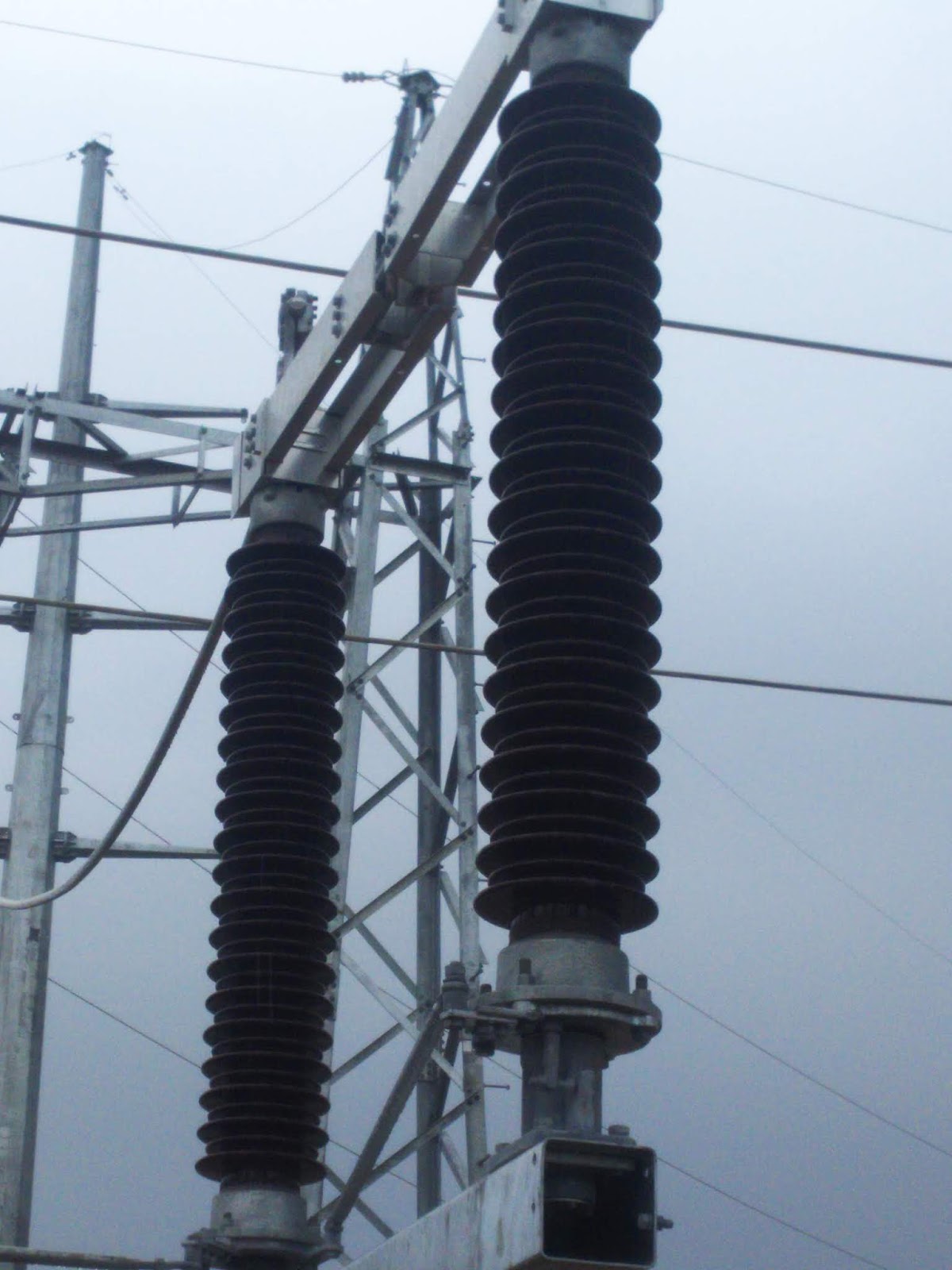 What is an isolator? How it's work? What are parts of an isolator?