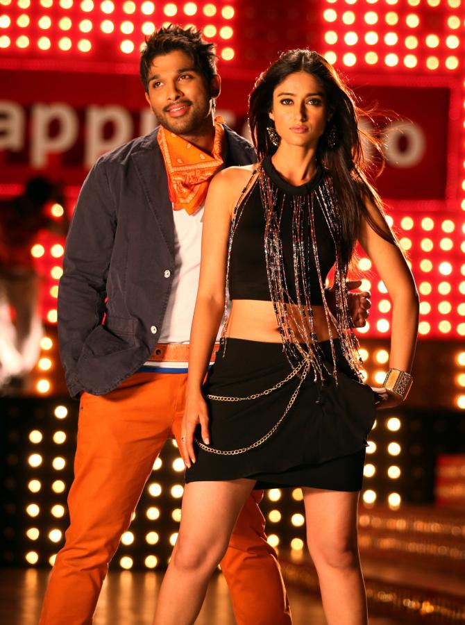 tamanna item song 2019 dance in blue saree tamanna item song 2019 dance in blue saree