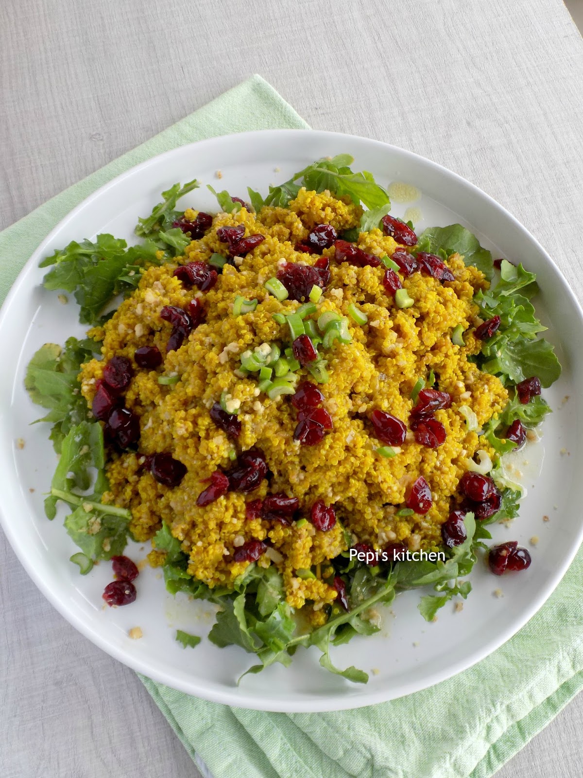 Pepi's kitchen in english Quinoa with Turmeric and Cranberries