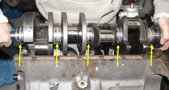 Penyebab mesin mobil bunyi kletek kletek OMBRO