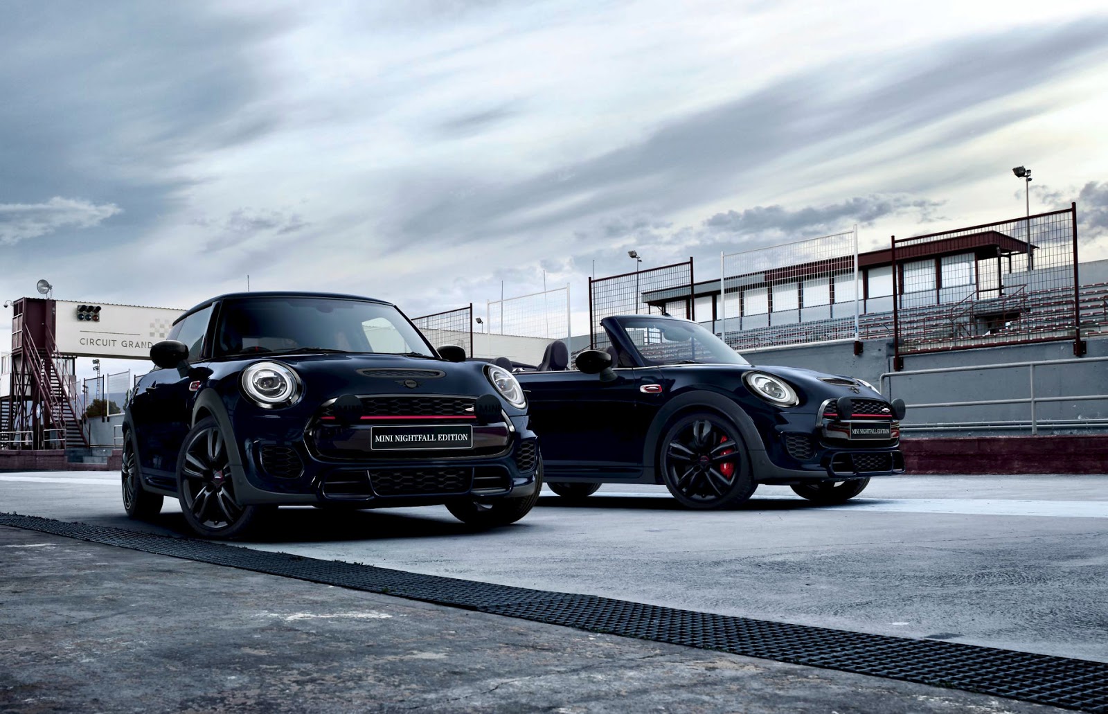 Mini Cooper JCW черный