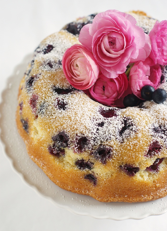 blueberry bundt cake
