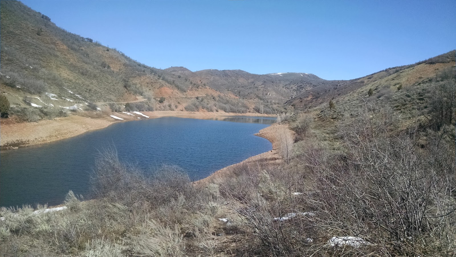 Running on Eddie Causey Reservoir Skullcrack Trail Hike