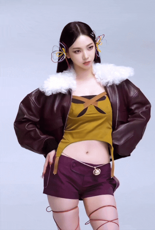 게임 캐릭터 같은 에스파 카리나 - 꾸르