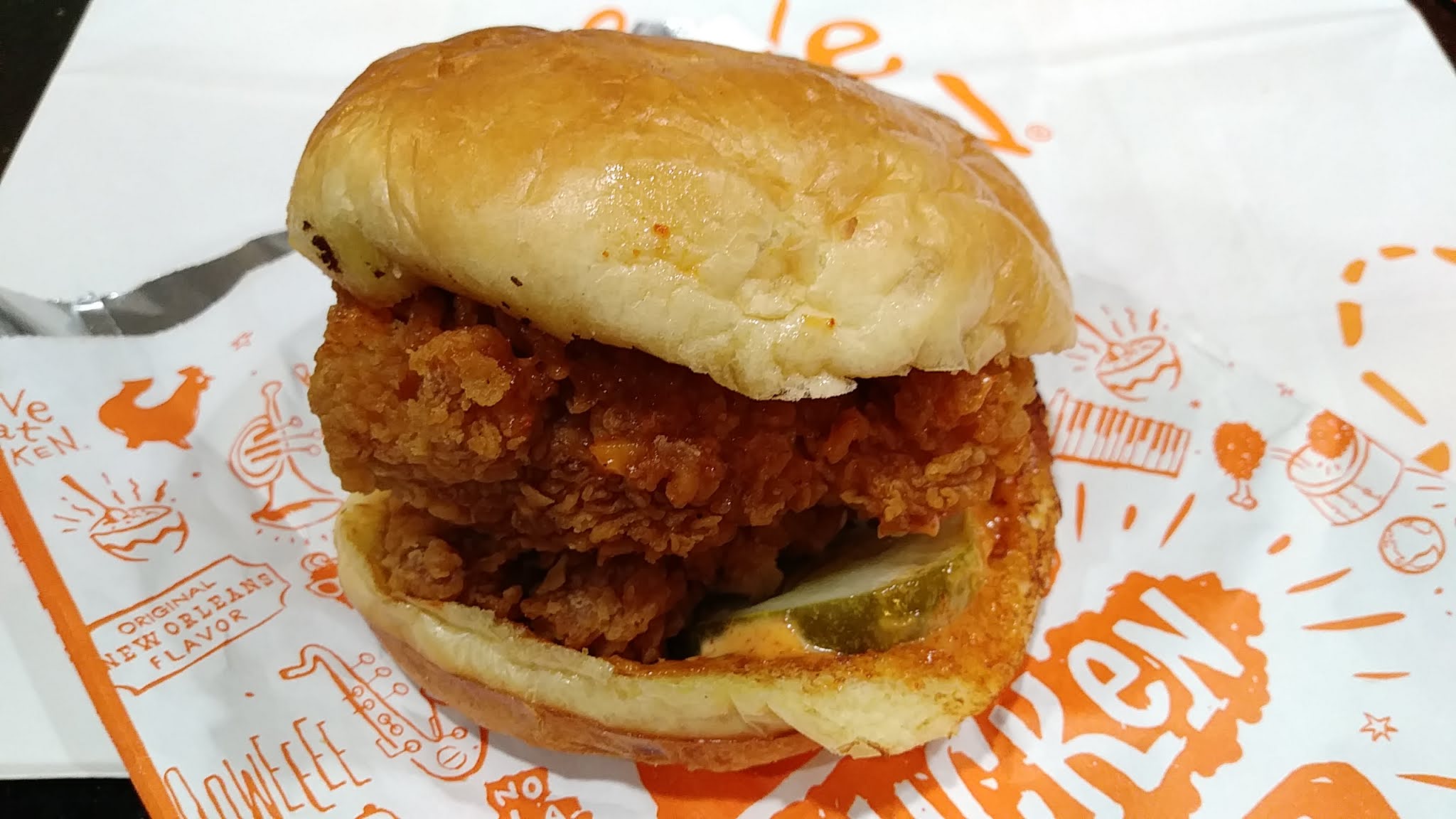 FRIED CHICKEN LIPS Popeyes Hot Honey Chicken