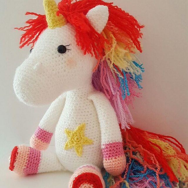  Amigurumi Unicorn Crochet Pattern (PDF)