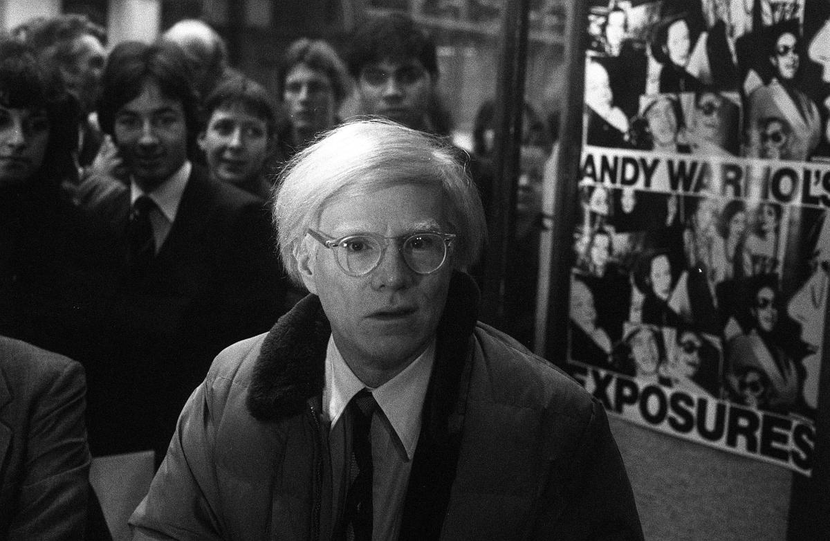 Remembering Andy Warhol Pop-Art Icon of The 20th Century in Photos! 