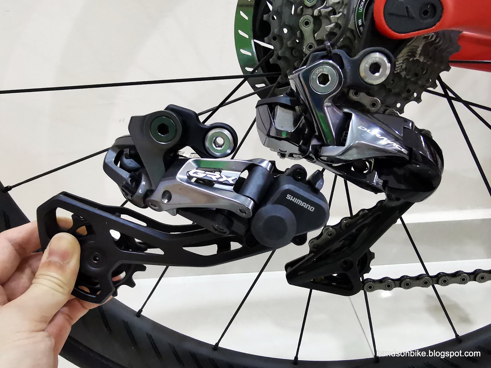 Hands On Bike Canyon Endurace GRX Rear Derailleur and Cassette