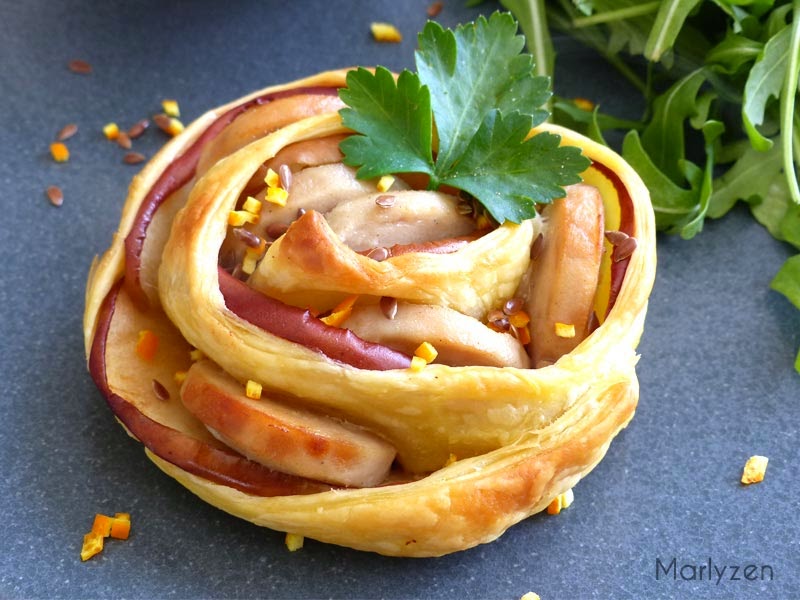 Roses de boudin blanc à la confiture d'oignon.