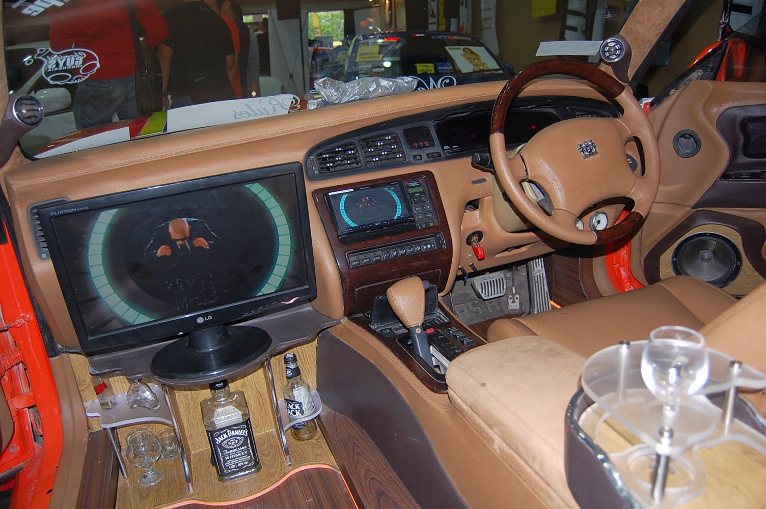 Modif Interior Mobil Sedan Terbaru Tahun Ini OmHeri News