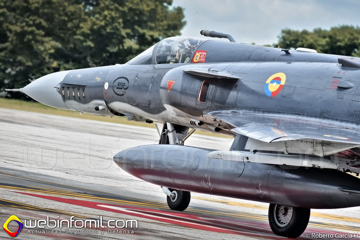 Colombian%2BAir%2BForce%2BKfir%2BFighter.jpg