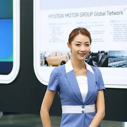 Eun Bin Yang at Korea Brand Expo 2011 Foto 5