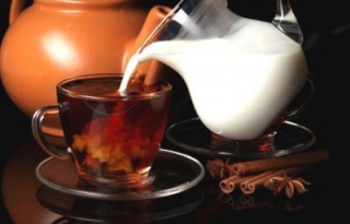 Stop Meminum Teh Dicampur Dengan Susu! Inilah Bahayanya. Stop Meminum Teh Dicampur Dengan Susu! Inilah Bahayanya.