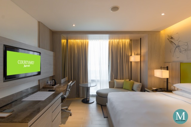 Deluxe Room at Courtyard by Marriott Iloilo