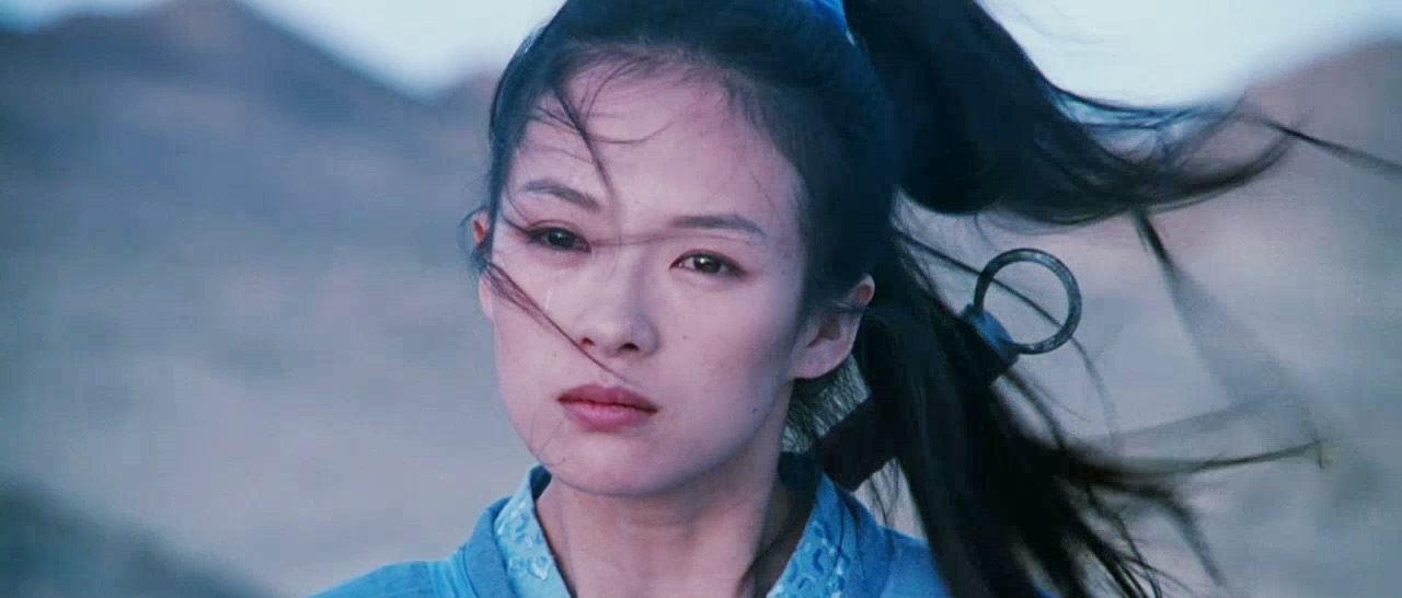 Films Et Séries Tv Avec Zhang Ziyi Movie and TV Cast Screencaps: Zhang Ziyi as Moon / Hero (2002) / 27