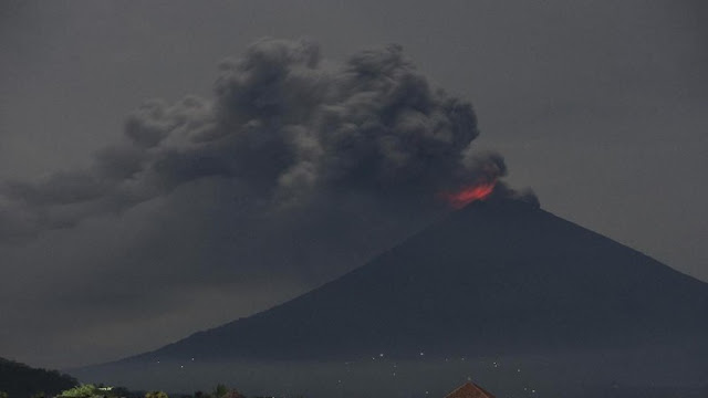 Erupsi Gunung Agung November 2017