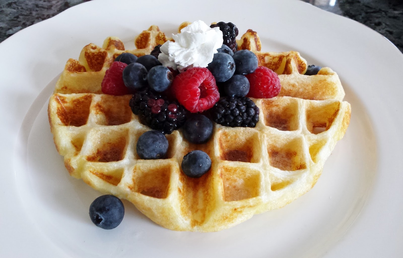 J R L i n d z The Inn at Manchester Waffles