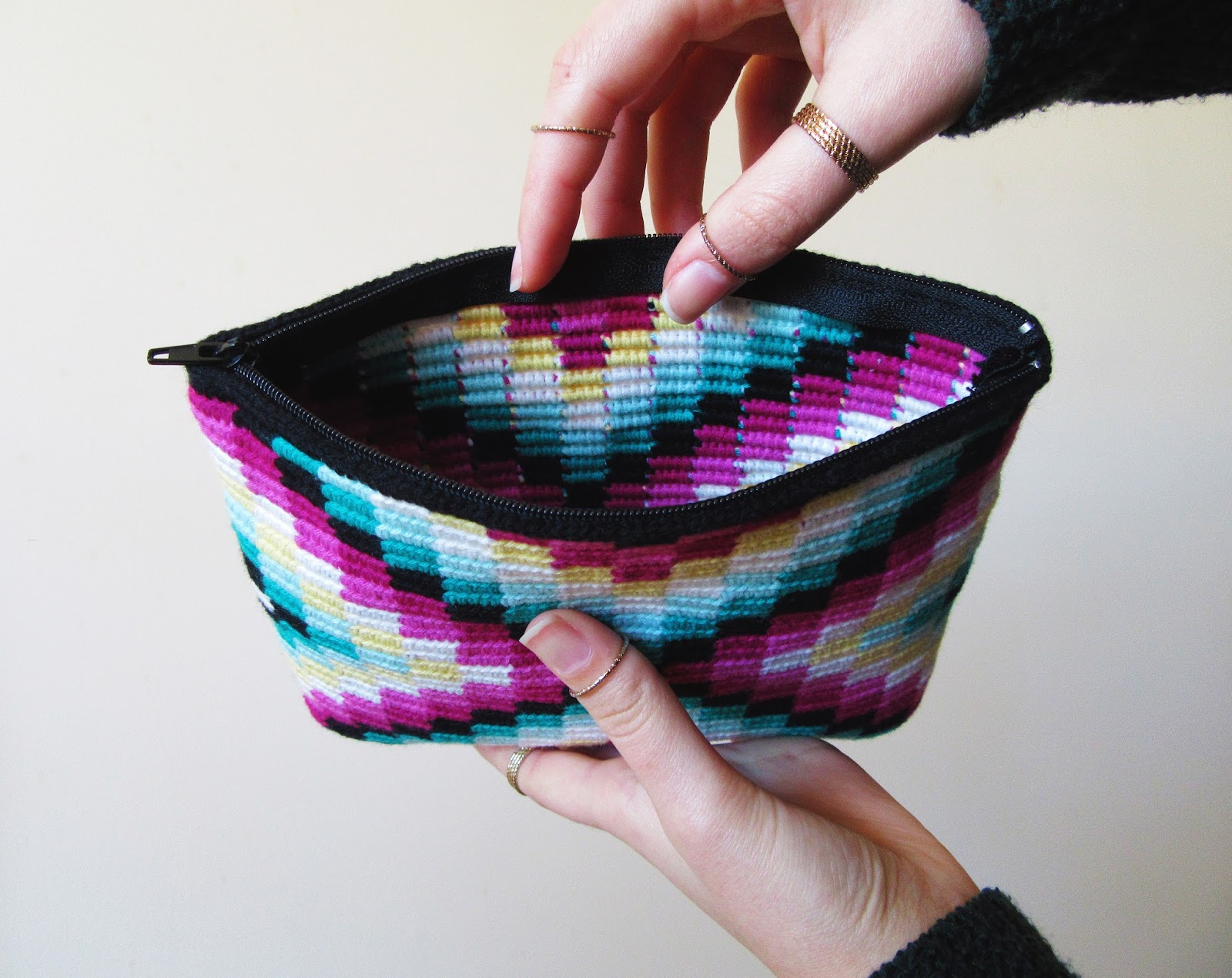 The Story Of A Mulberry Tapestry Granny Square Crochet Pouch Pattern the-story-of-a-mulberry-tapestry-granny-square-crochet-pouch-pattern