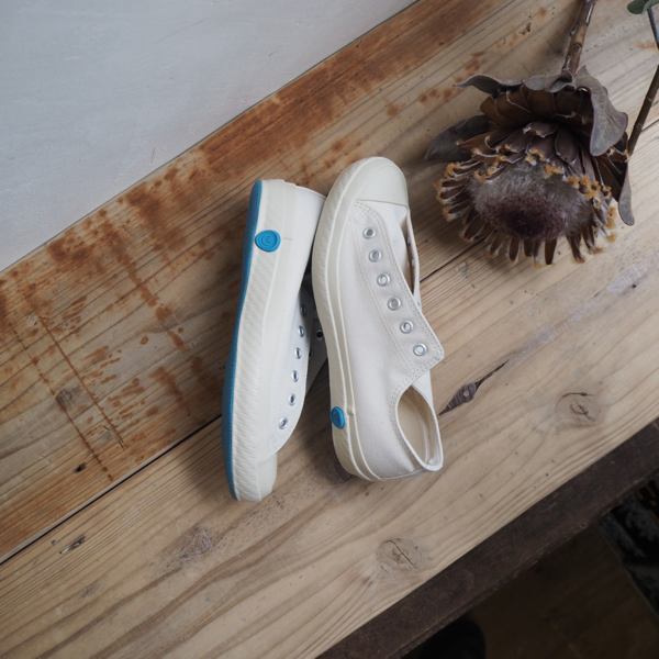 andordinary SHOES LIKE POTTERY 入荷案内