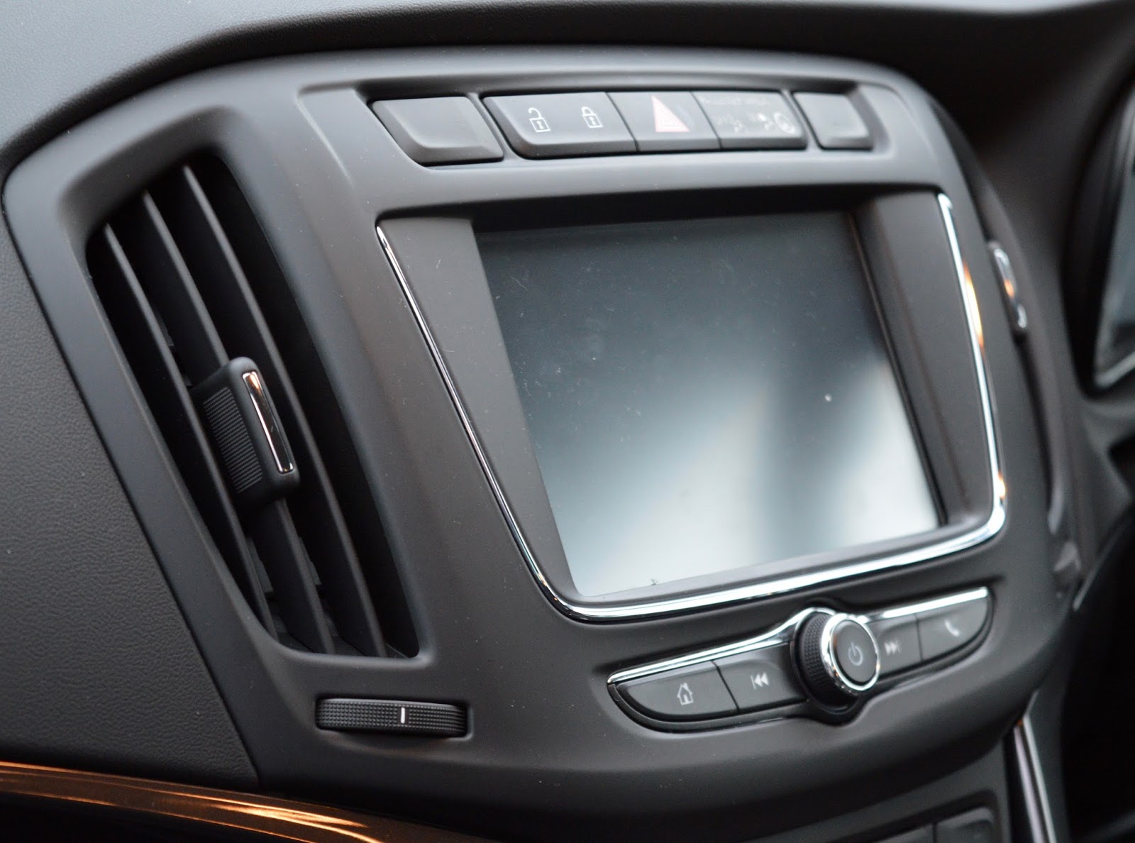 5 Reasons the Vauxhall Zafira Tourer is an ideal car for families