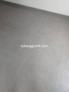 Jasa Pasang Granit Per Meter Surabaya