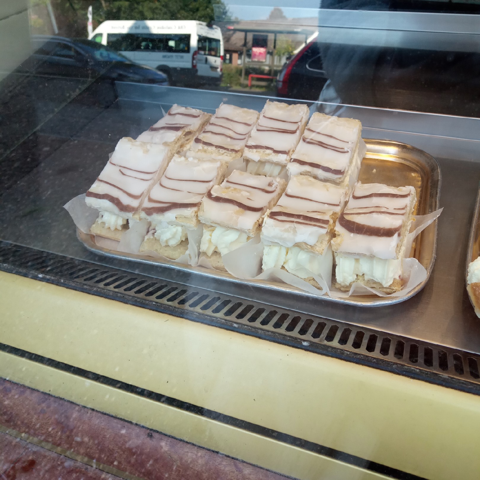 Supersupergirl's Food Reviews Tudor Bakery, a traditional English