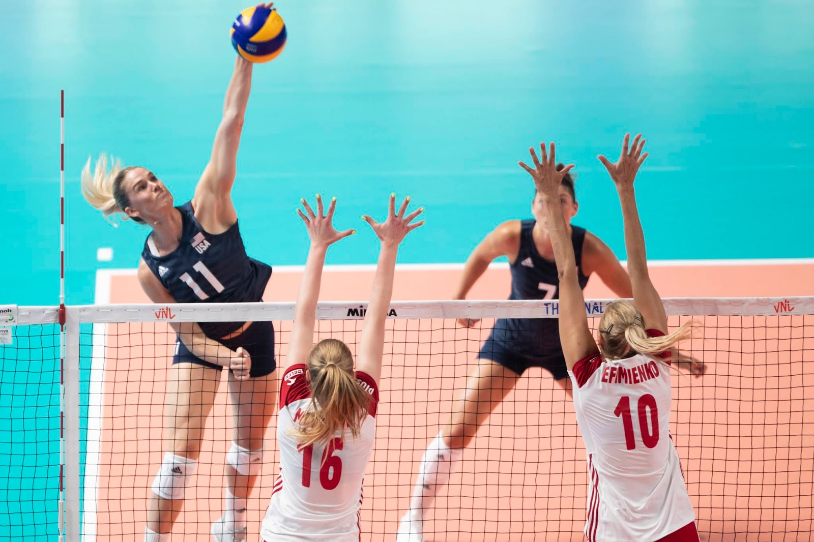 Liga das Nações de Vôlei feminino 2019 Fase final, dia 1 Surto Olímpico Liga das Nações de Vôlei feminino 2019 Fase final, dia 1 Surto Olímpico