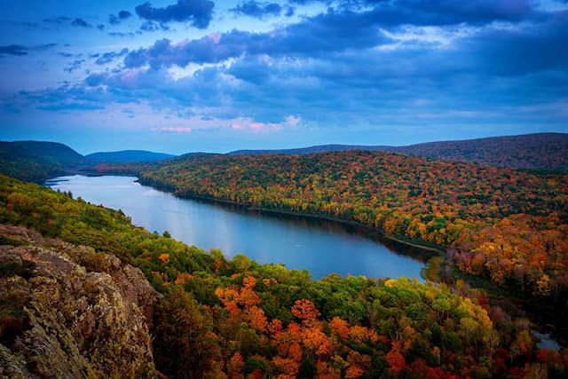 The irresistible beauty of the American autumn