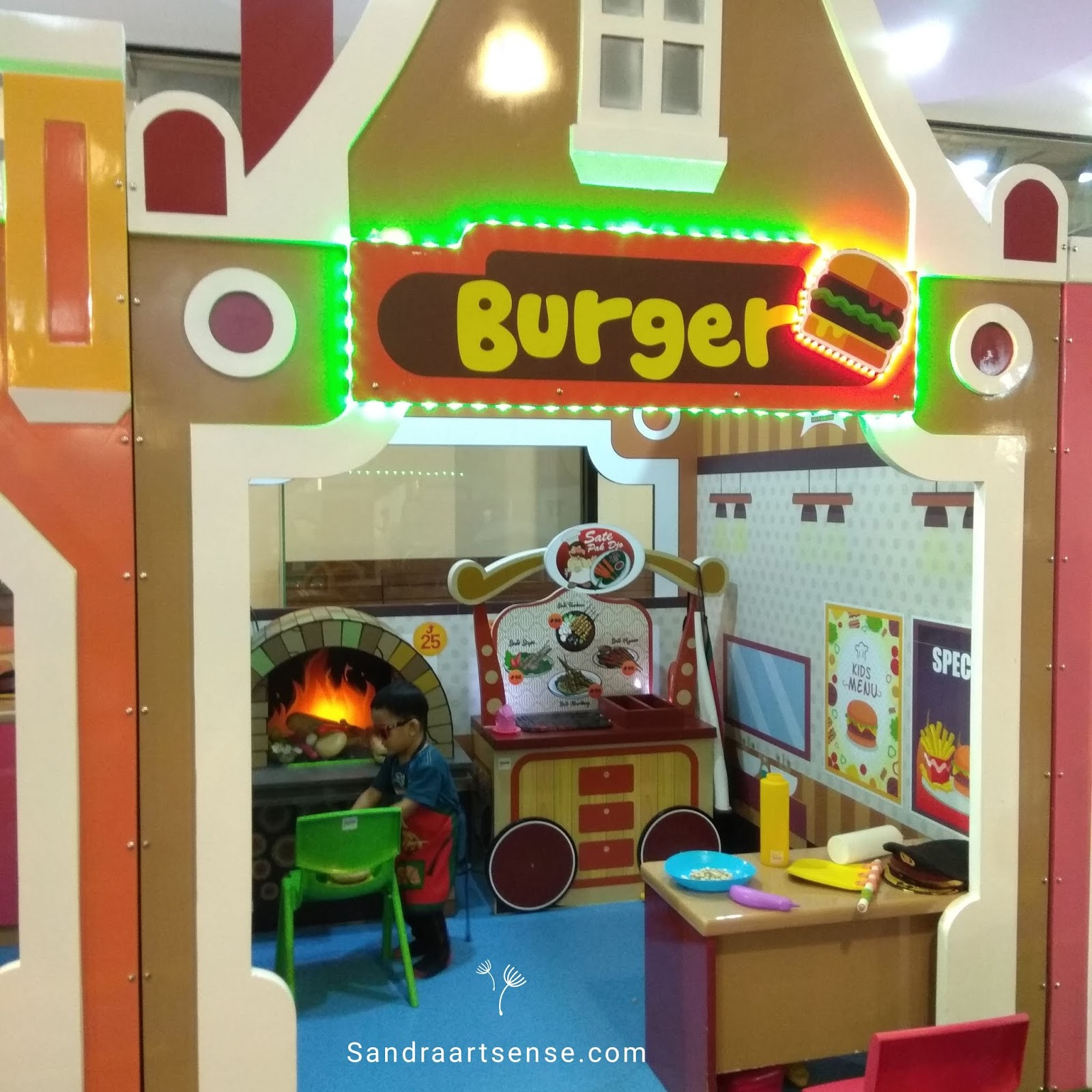 Petualangan Gentra di Joy n Fun Kids Playground