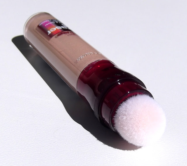 MAYBELLINE NEW YORK The Eraser Eye Concealer.Review & Swatches COSMELISTA