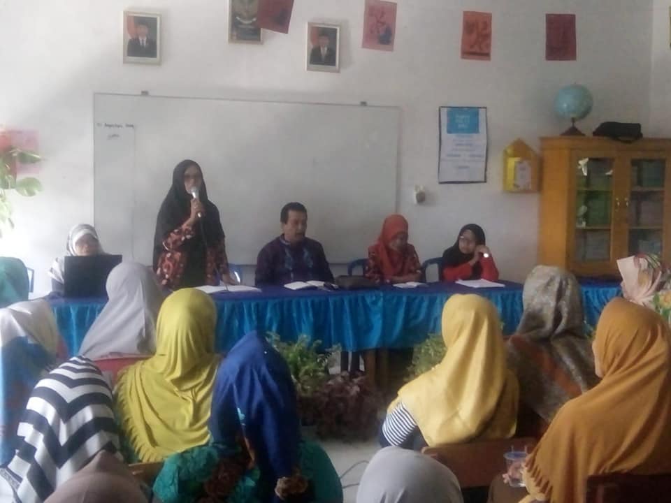 Rapat Sekolah dengan Wali Murid di Tahun pelajaran 2019/2020 - SD